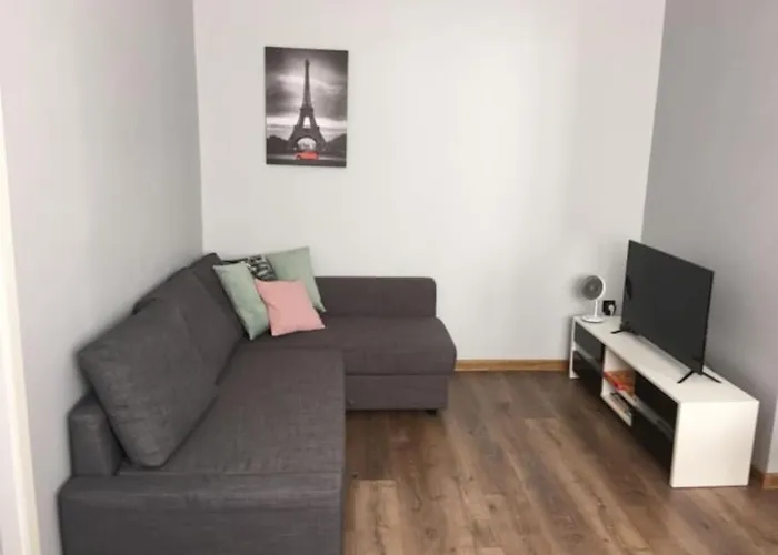 Cozy Apartment Near The Beach